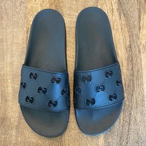 GUCCI Women's Rubber GG Slide Sandal Black Size 11